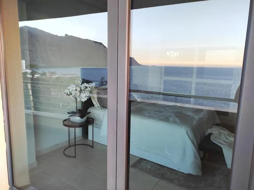 Luxury Los Gigantes Apartment Puerto de Santiago