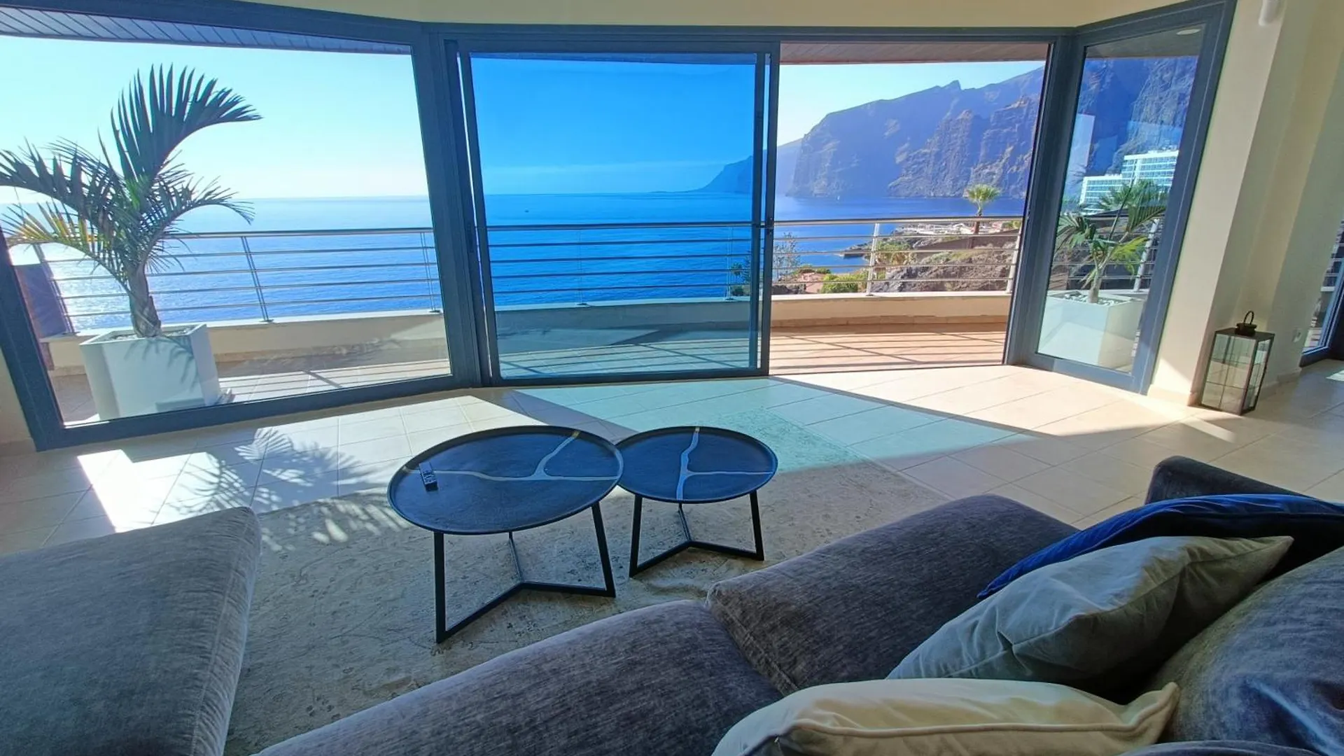 Luxury Los Gigantes Apartment Puerto de Santiago